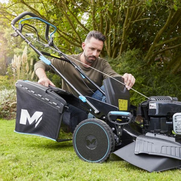 Mac-Allister-MLMP550SP46-MS-140cc-Petrol-Rotary-Lawnmower-2.webp Mac Allister MLMP550SP46-M&S 140cc Petrol Rotary Lawnmower