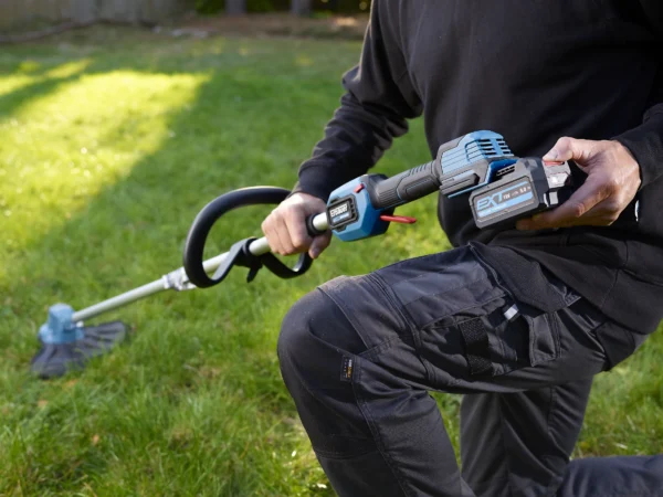 erbauer-300mm-cordless-grass-trimmer-egt18-li-kit3663602418245_27i.webp Erbauer 300mm Cordless Grass trimmer - EGT18-Li - KIT